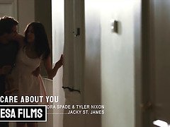 Tyler Nixon & Kendra Spade: A steamy sextape of teen sex and blowjobs