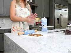 Kenzie Taylor's Massive Tits & Juicy Ass Get Pounded In The Kitchen