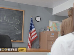 Brazzers - Ali Cash Uses Her Big Natural Tits To Seduce Her Teacher To Let Her Pass The Exam - Mick blue