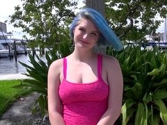 Chubby girl had sex with a stranger