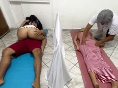 Casal, Corno manso, Japonêsa, Massagem