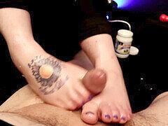 Toejob, foot worship, emaybe4u