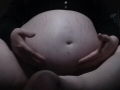 preggo belly rubs - Amateur Sex