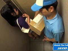 Nasty Japanese Babe Made Love By The Postman