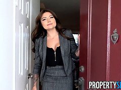 Aspen Reign & cupids Eden get down & dirty with lucky agent's hard cock