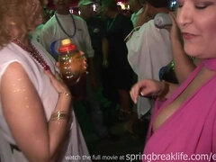 Key West Flasher Chicks - Amateurs MILFs