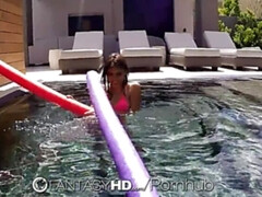 FantasyHD - BlowJob in the pool by Michelle Martinez