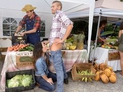 Grote kont, Grote mammen, Pijpbeurt, Bruinharig, Hondjeshouding, Harig, Moeder die ik wil neuken, Buiten