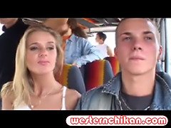 Røv, Blondine, Bus, Groped, Hd, Trusser, Offentlig, Snugkigger