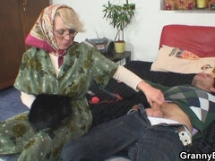 Naughty blonde granny spreads legs for a stranger in hot reality action