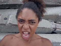 Dark skinned minx Luna Corazon enjoys fucking in public