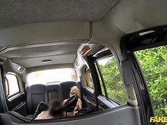 Amateur, Voiture, Tir de sperme, Hd, Lingerie, Petite femme, Pov, Réalité