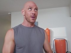 Syren De Mer makes her personal trainer cum!