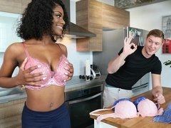 Tetas grandes, Negro, Estilo perrito, Interracial, Masturbación, Tetas naturales, Afeitado, Adolescente