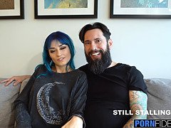 Jewelz Blu's massive tits and ass get the job done in this hardcore 4K porn video