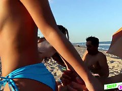 Playa, Belleza, Mamada, Corridas, Cuadrupleta, Grupo, Orgía, Tetas