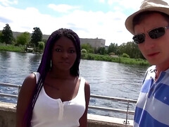 Noire, Sucer une bite, Hard, Interracial, De plein air