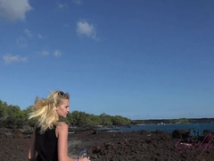 Amateur, Blonde, Petite amie, Nue, De plein air, Petite femme, Pov, Nénés