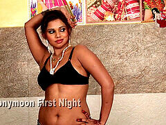 Saniya Rao shows off her desi cleavage and gets groped in black bra