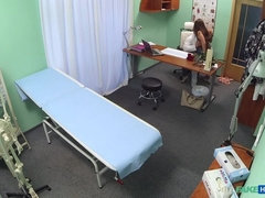 Amateur, Salle de bains, Sucer une bite, Médecin, En levrette, Branlette thaïlandaise, Infirmière, Bureau